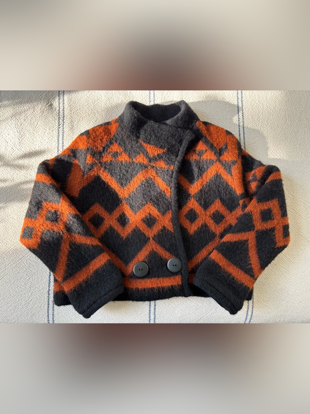 KAREN ÍSULL of ICELAND 100% Pure Wool Jacket
